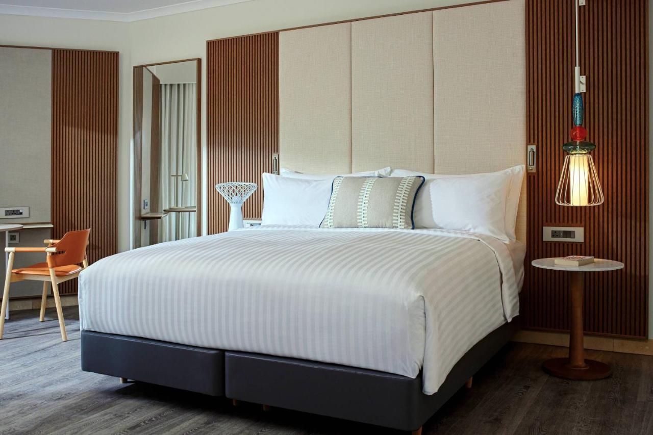 Malta Marriott Resort & Spa St. Julian's Exterior foto A room at the hotel